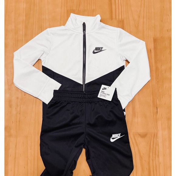 Nike Boys Tracksuit Jacket & Pants - Picture 7 of 7